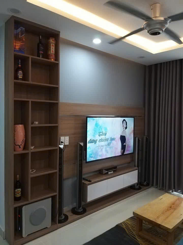 Kệ vách tivi KTV109